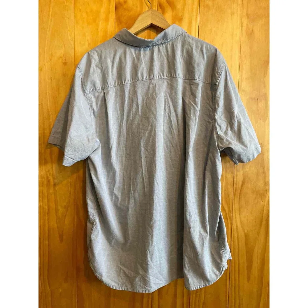 Size XXL The North Face Men's Short Sleeve Shirt
